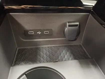 Photo 21 Renault Austral  full hybrid E-Tech 200 ch