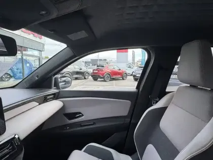 Photo 4 Nissan Micra Electrique 52kWh 150ch