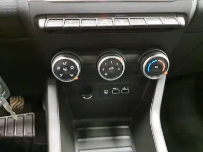 Photo 34 Renault Clio  TCe 90