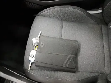 Photo 37 Renault Clio  TCe 90