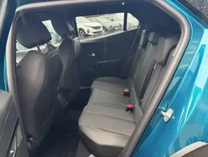 Photo 10 Peugeot 2008  Hybrid 145 e-DCS6