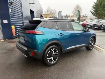 Photo 4 Peugeot 2008  Hybrid 145 e-DCS6