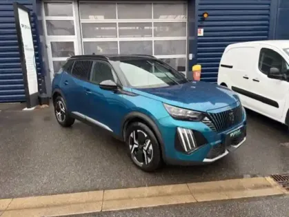 Photo 2 Peugeot 2008  Hybrid 145 e-DCS6