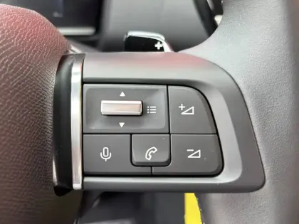 Photo 16 Citroën C4  Hybride 110 e-DCS6