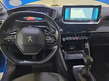 Photo 7 Peugeot 208  PureTech 100 S&S BVM6