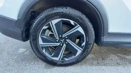 Photo 26 Mitsubishi Eclipse Cross  2.4 MIVEC PHEV Twin Motor 4WD