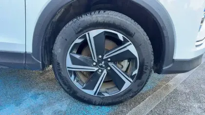 Photo 25 Mitsubishi Eclipse Cross  2.4 MIVEC PHEV Twin Motor 4WD