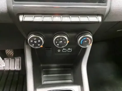 Photo 34 Renault Clio  TCe 90