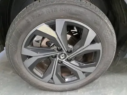 Photo 14 Renault Arkana  E-Tech hybride 145 - 22