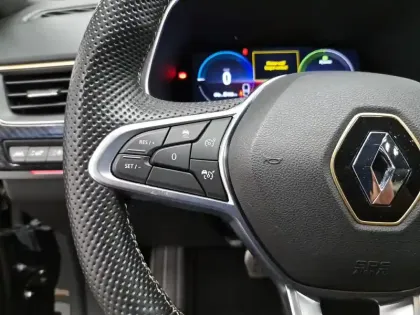 Photo 31 Renault Arkana  E-Tech hybride 145 - 22