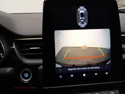 Photo 38 Renault Arkana  E-Tech hybride 145 - 22