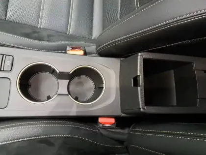 Photo 35 Renault Arkana  E-Tech hybride 145 - 22