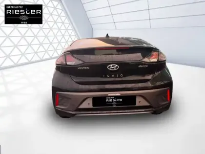 Photo 4 Hyundai Ioniq  Electric 136 ch