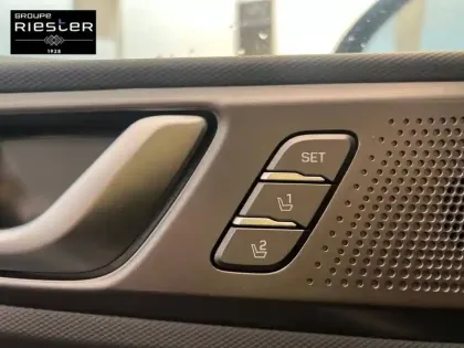 Photo 22 Hyundai Ioniq  Electric 136 ch