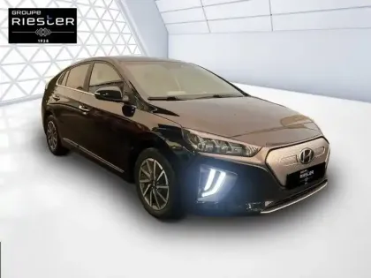 Photo 2 Hyundai Ioniq  Electric 136 ch