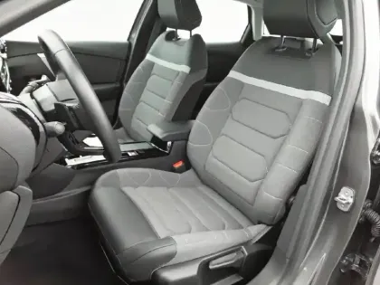 Photo 30 Citroën C4  BlueHDi 130 EAT8