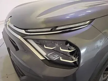 Photo 15 Citroën C4  BlueHDi 130 EAT8