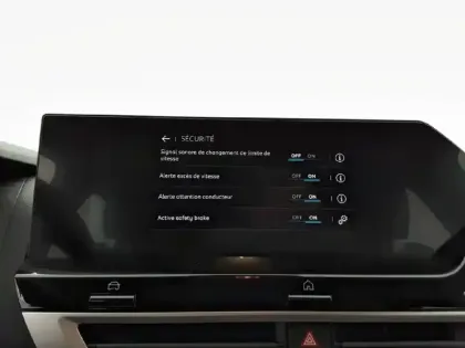 Photo 52 Citroën C4  BlueHDi 130 EAT8