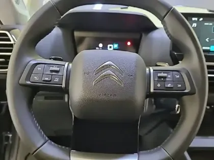 Photo 8 Citroën C4  BlueHDi 130 EAT8