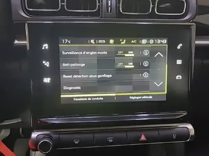 Photo 24 Citroën C3  BlueHDi 100 S&S BVM5