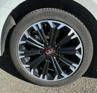 Photo 8 Toyota Corolla  Touring Sports Hybride 122h