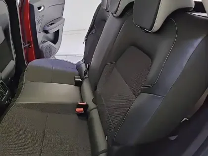 Photo 34 Renault Captur  E-Tech 145 - 21