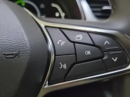 Photo 51 Renault Captur  E-Tech 145 - 21