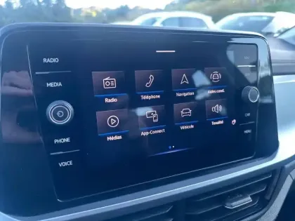 Photo 19 Volkswagen T-roc  2.0 TDI 116 Start/Stop BVM6