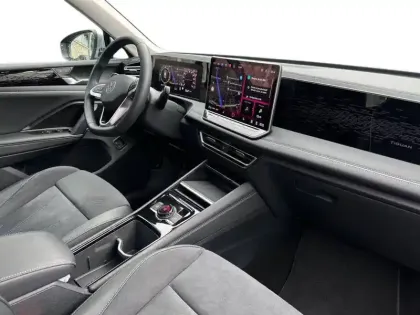Photo 9 Volkswagen Tiguan  1.5 eHybrid 204ch DSG6