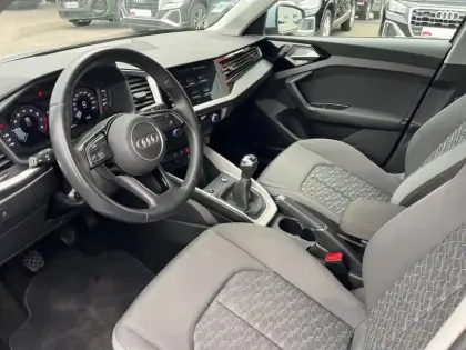 Photo 33 Audi A1  Sportback 25 TFSI 95 ch BVM5