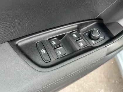 Photo 25 Audi A1  Sportback 25 TFSI 95 ch BVM5