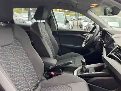 Photo 23 Audi A1  Sportback 25 TFSI 95 ch BVM5