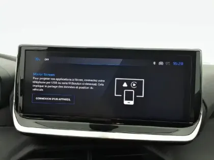 Photo 23 Peugeot 208  Hybrid 100 e-DCS6