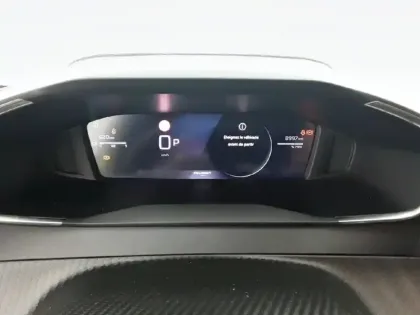 Photo 36 Peugeot 208  Hybrid 100 e-DCS6