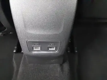 Photo 17 Peugeot 208  Hybrid 100 e-DCS6