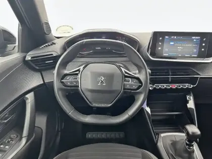 Photo 8 Peugeot 2008  PureTech 100 S&S BVM6