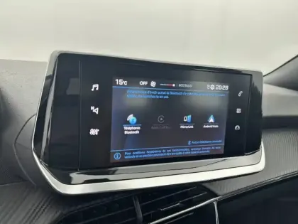 Photo 17 Peugeot 2008  PureTech 100 S&S BVM6