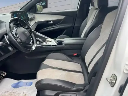 Photo 8 Peugeot 3008  Hybrid 225 e-EAT8