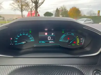 Photo 9 Peugeot 2008  Electrique 136 ch