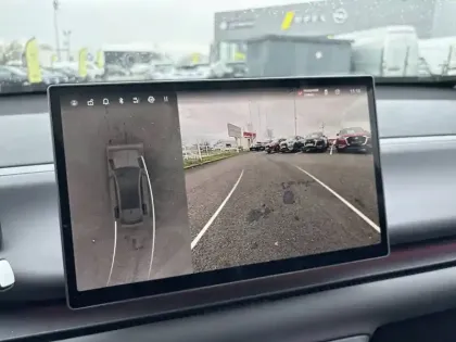 Photo 21 Leapmotor C10  REEV 28.4 kWh - 158 kW