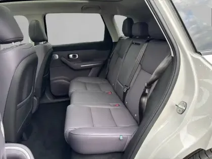 Photo 11 Leapmotor C10  REEV 28.4 kWh - 158 kW