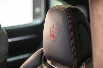 Photo 62 Maserati Levante  3.0 V6 Bi-Turbo 430 S Q4