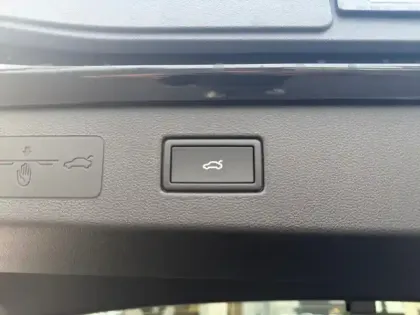 Photo 16 Volkswagen T-roc  1.5 eTSI EVO2 Hybrid 150 ch DSG7