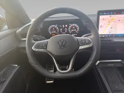 Photo 11 Volkswagen T-roc  1.5 eTSI EVO2 Hybrid 150 ch DSG7