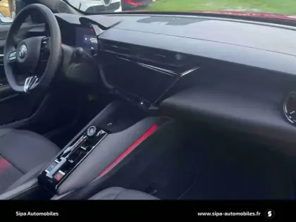 Photo 28 Alfa Romeo Junior  Elettrica 156 ch