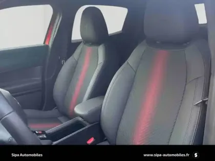 Photo 11 Alfa Romeo Junior  Elettrica 156 ch