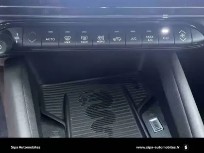 Photo 16 Alfa Romeo Junior  Elettrica 156 ch