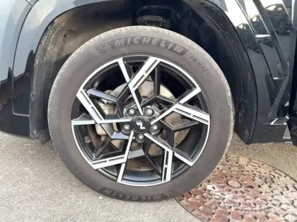 Photo 8 Hyundai Tucson  1.6 T-GDI 215 Hybrid BVA6