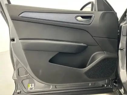 Photo 29 Renault Arkana  mild hybrid 140 EDC FAP - 22