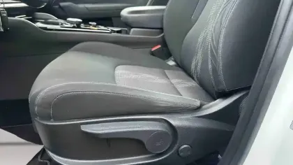 Photo 16 Kia Sportage Gén. V Ph1 Active 5